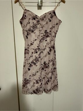 Floral Lace Dress in Light Mauve and Plum